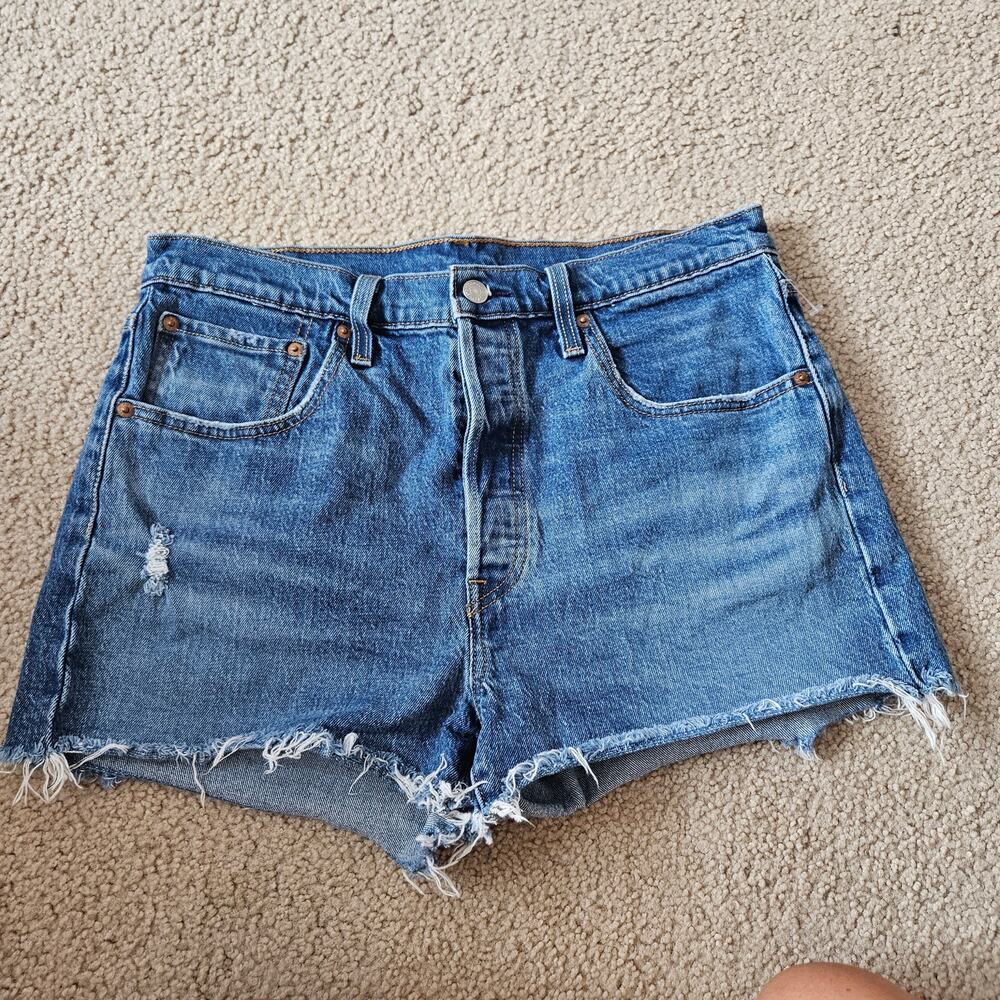 Levi's 501 Original Fit High-rise Women's Shorts 31